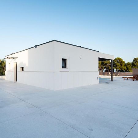 Beach Haven House With Pool And Jacuzzi Kastela Exterior photo