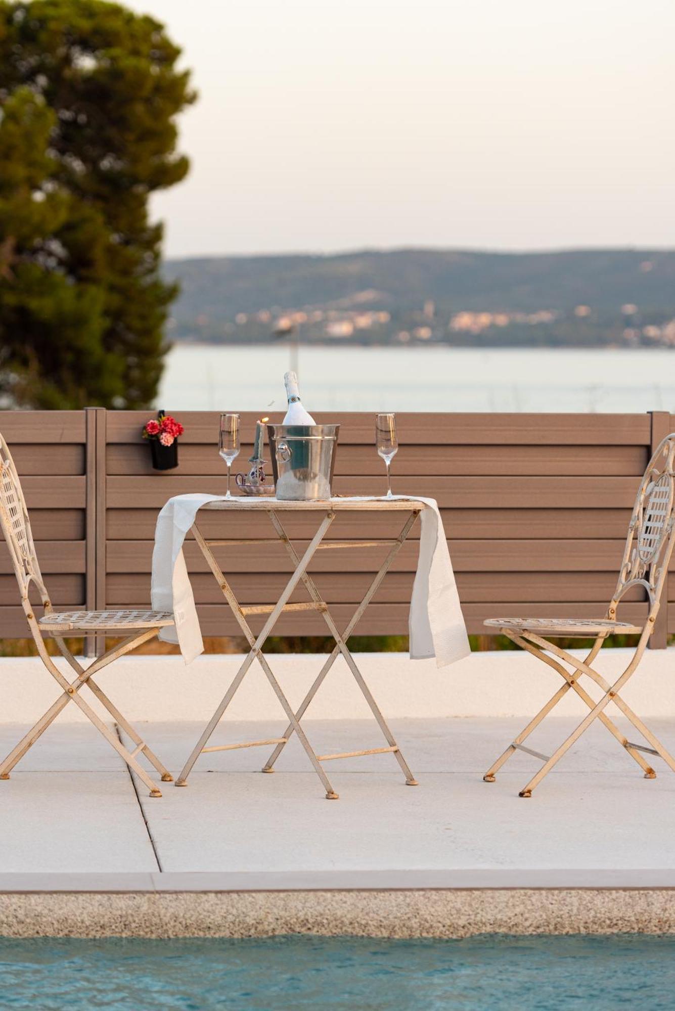 Beach Haven House With Pool And Jacuzzi Kastela Exterior photo
